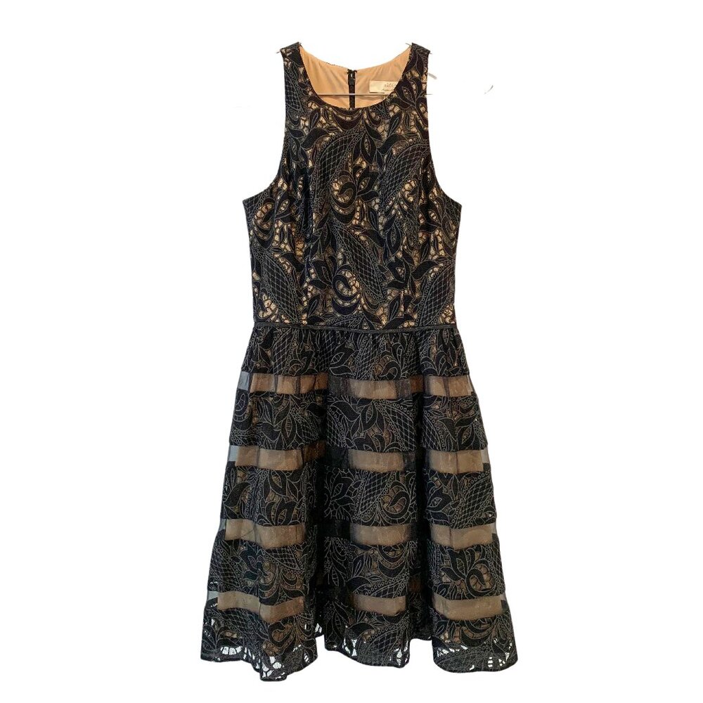 Aiden Mattox Lace Overlay Dress in Size 4